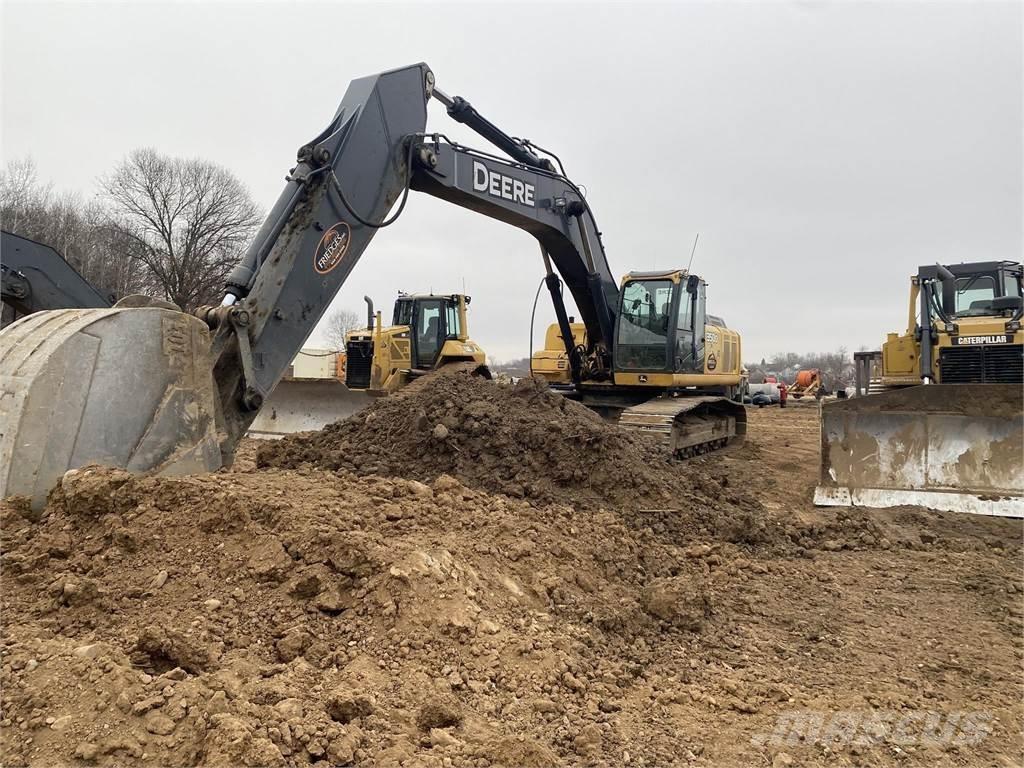 John Deere 350D LC Гусеничні екскаватори