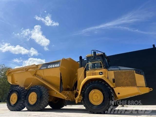 John Deere 460E Зчленовані самоскиди