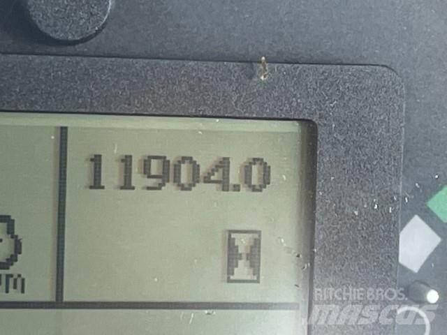John Deere 460E Зчленовані самоскиди