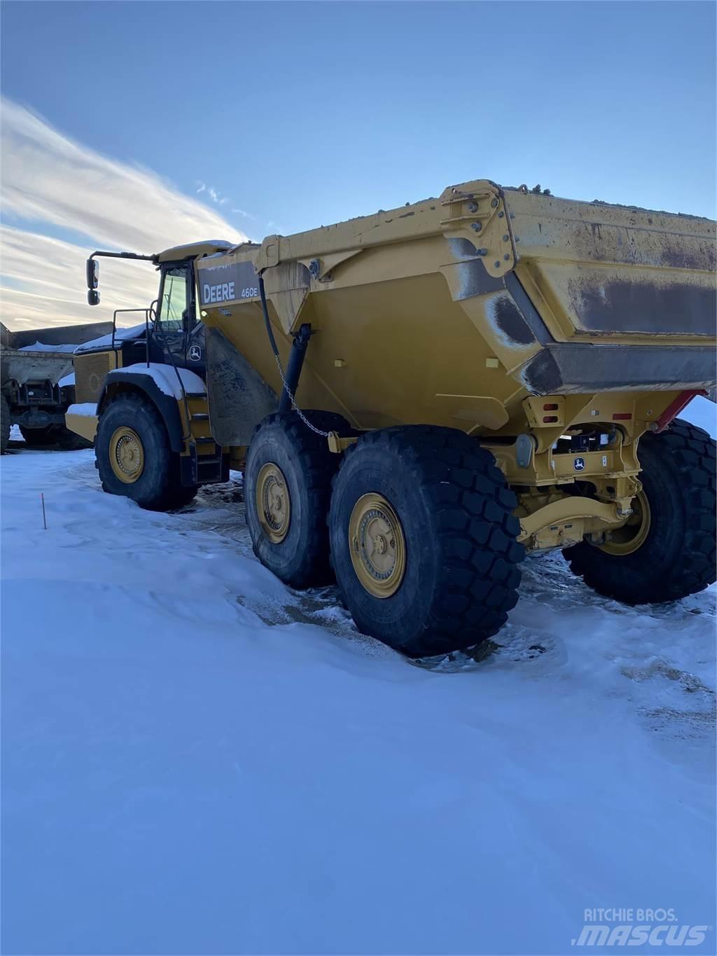 John Deere 460ET Зчленовані самоскиди