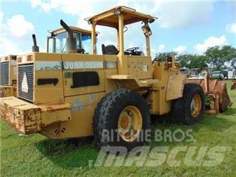 John Deere 544G Фронтальні навантажувачі