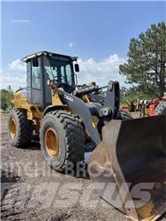 John Deere 544K Фронтальні навантажувачі