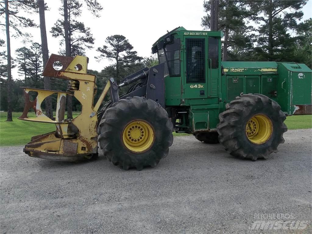 John Deere 643K Валочно-пакетувальні машини