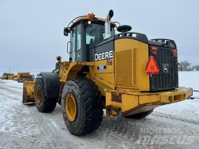 John Deere 644K Фронтальні навантажувачі