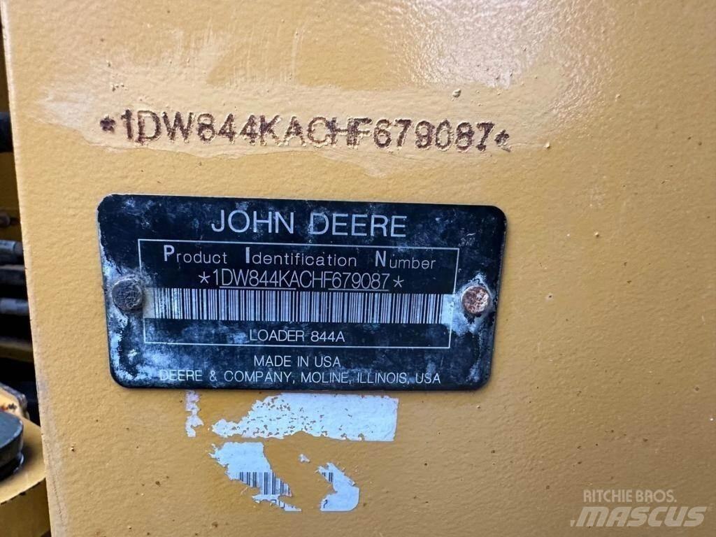 John Deere 844KIII Фронтальні навантажувачі