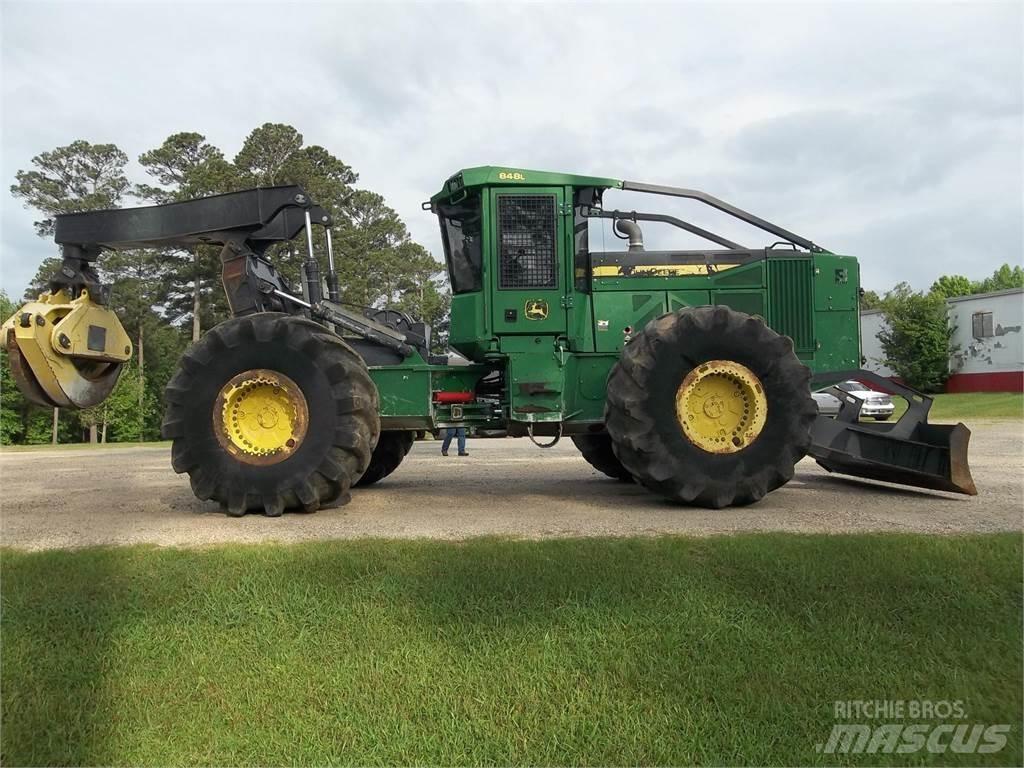 John Deere 848L Трельовочні трактора