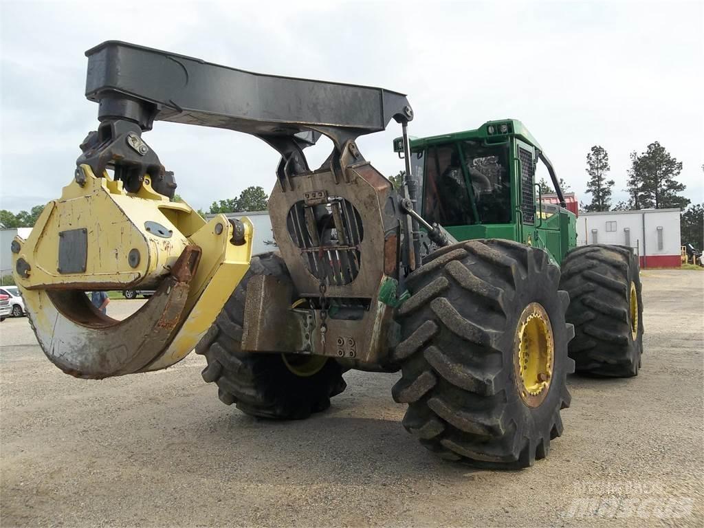John Deere 848L Трельовочні трактора