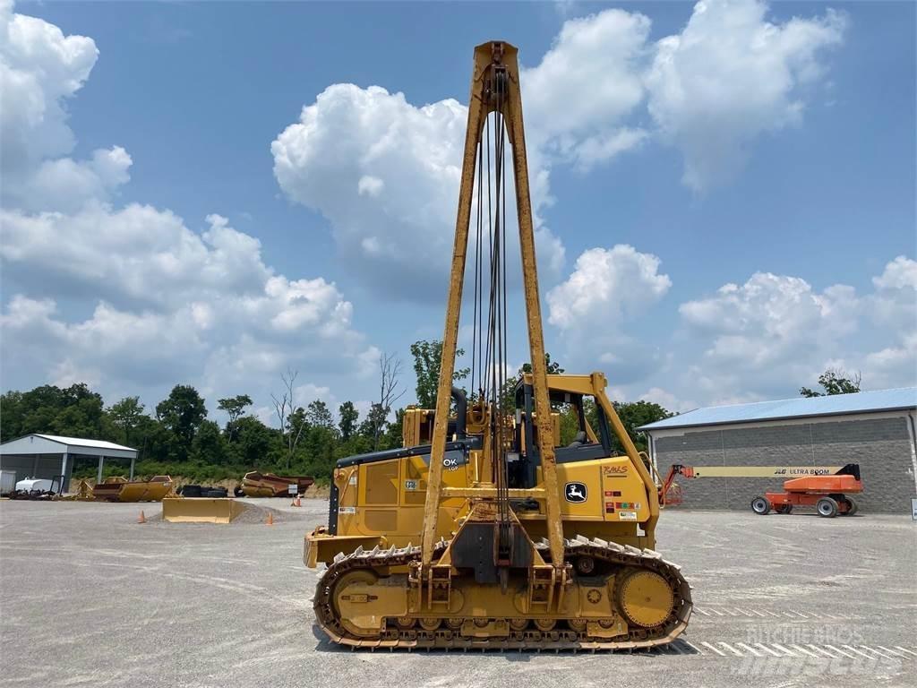 John Deere 850K Трубоукладачі