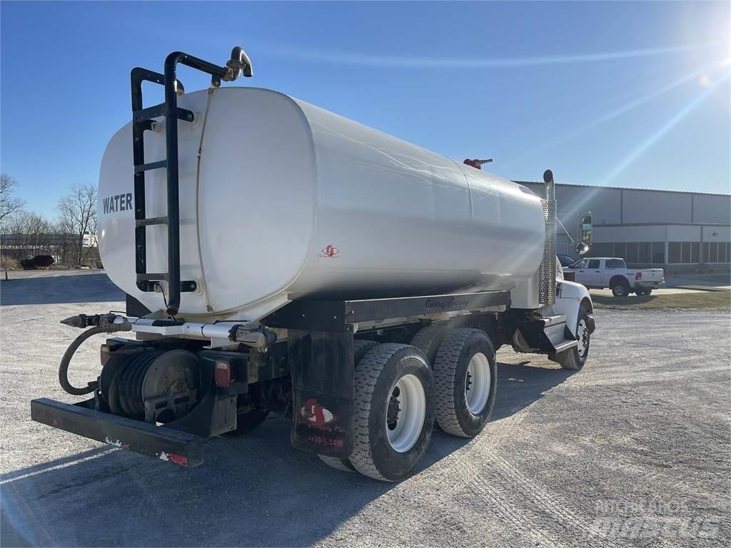 Kenworth T370 Поливальні машини