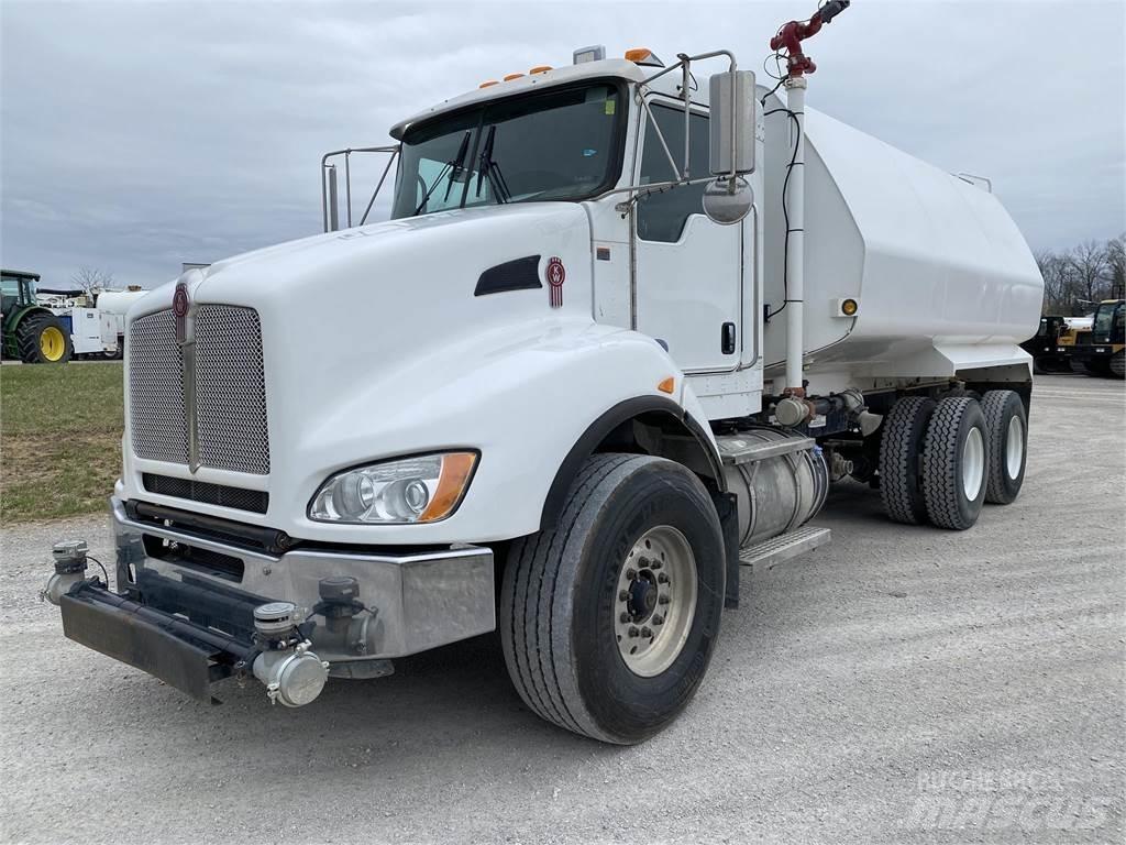 Kenworth T440 Поливальні машини