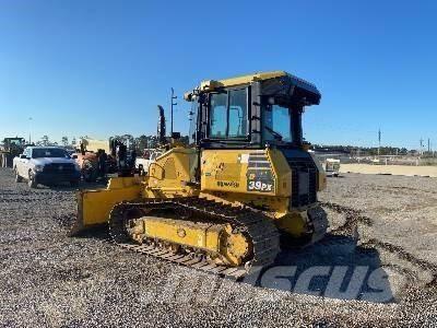 Komatsu D39PX-24 Гусеничні бульдозери