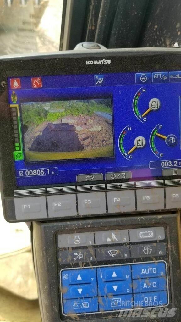 Komatsu PC490 LC-11 Гусеничні екскаватори