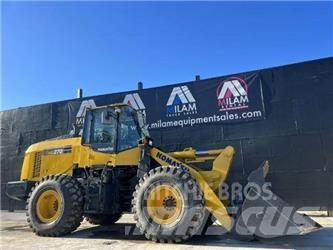 Komatsu WA270-8 Фронтальні навантажувачі