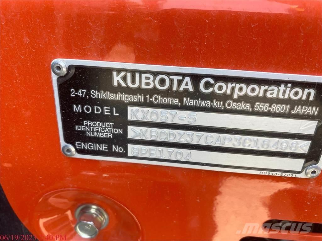 Kubota KX057-5 Гусеничні екскаватори