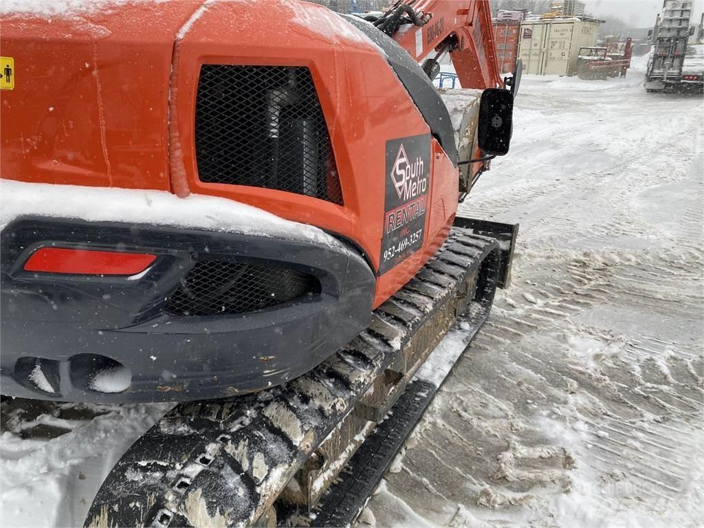 Kubota KX080 Гусеничні екскаватори