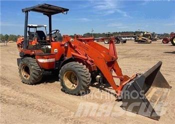 Kubota R520 Фронтальні навантажувачі