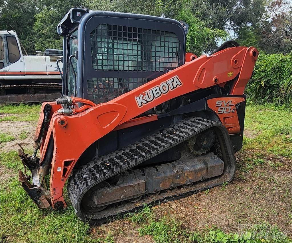 Kubota SVL90-2 Міні-навантажувачі