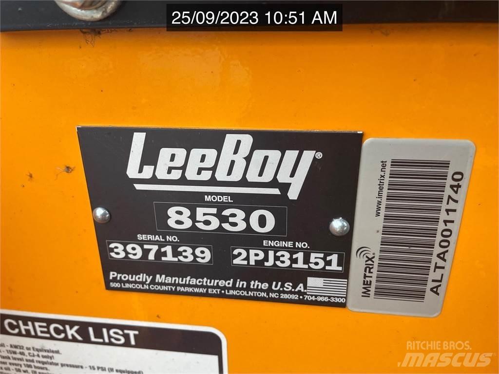 LeeBoy 8530 Асфальтовкладачі