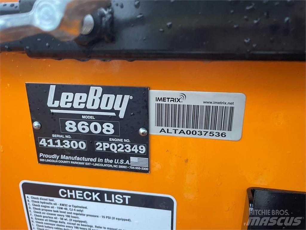 LeeBoy 8608 Асфальтовкладачі