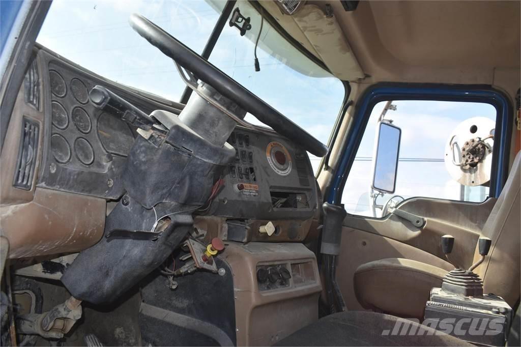 Mack GRANITE CV713 Самоскиди