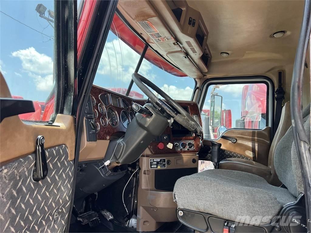 Mack GRANITE GU713 Самоскиди
