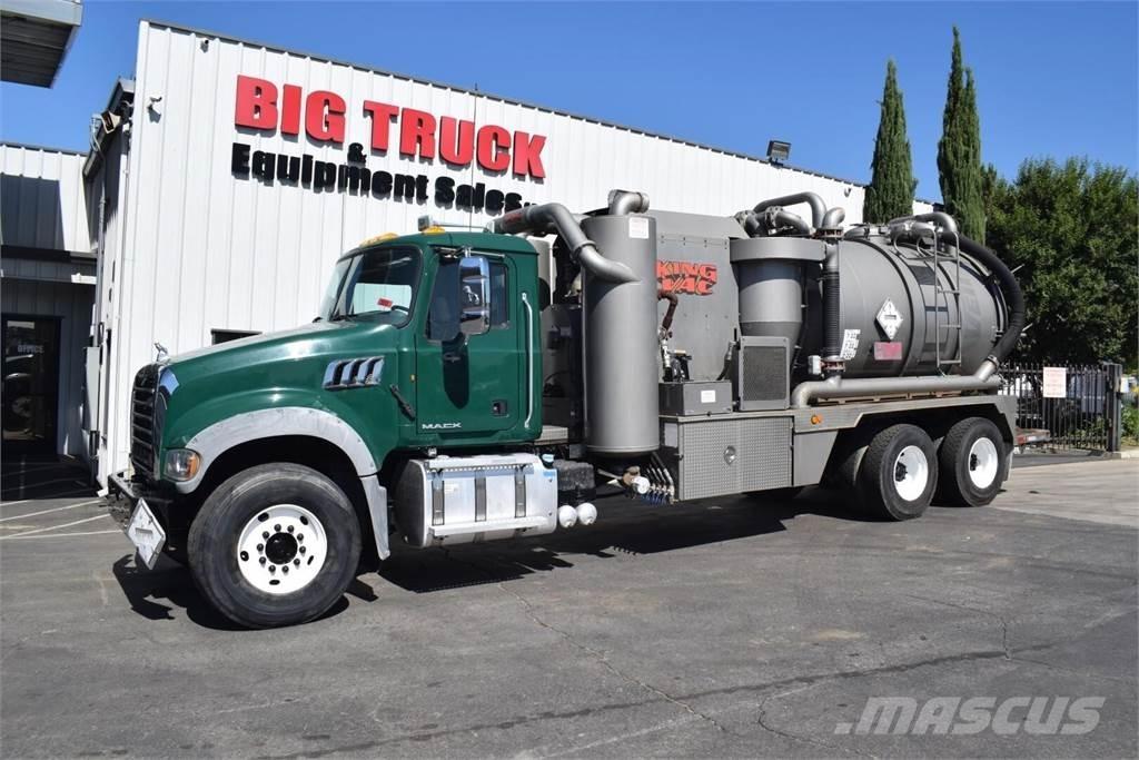 Mack GRANITE GU713 Вантажівки-цистерни