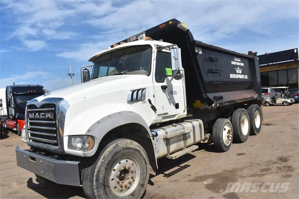 Mack GRANITE GU713 Самоскиди
