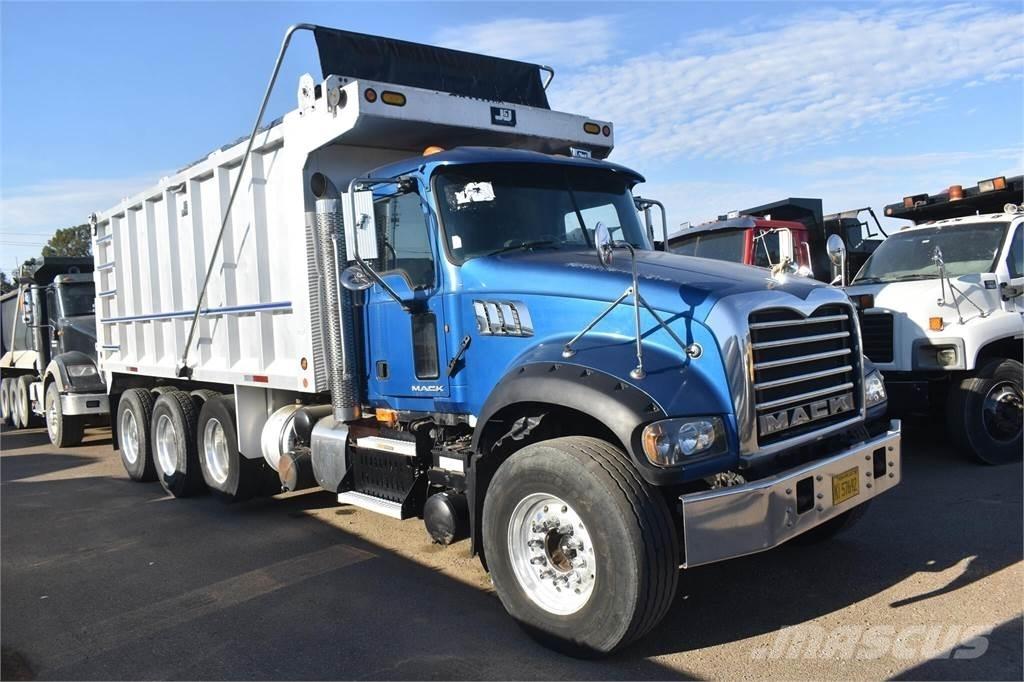 Mack GRANITE GU713 Самоскиди
