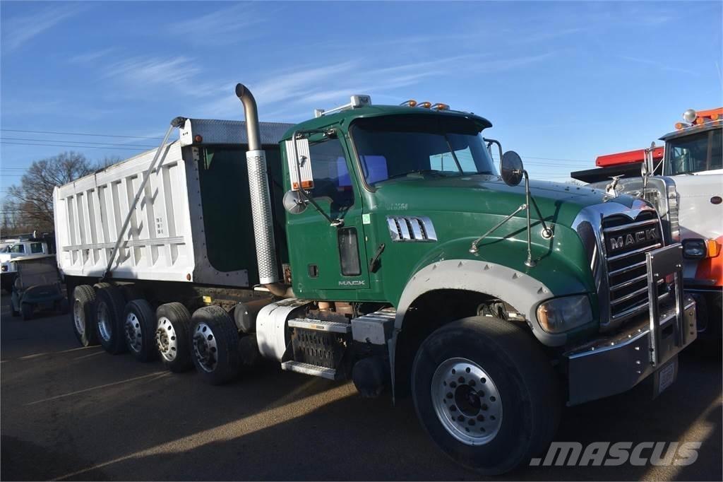 Mack GRANITE GU713 Самоскиди