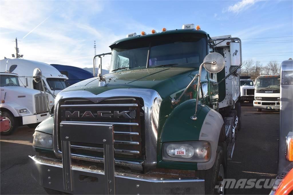 Mack GRANITE GU713 Самоскиди