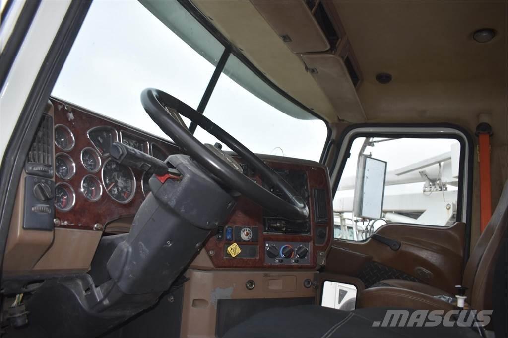 Mack GRANITE GU713 Самоскиди