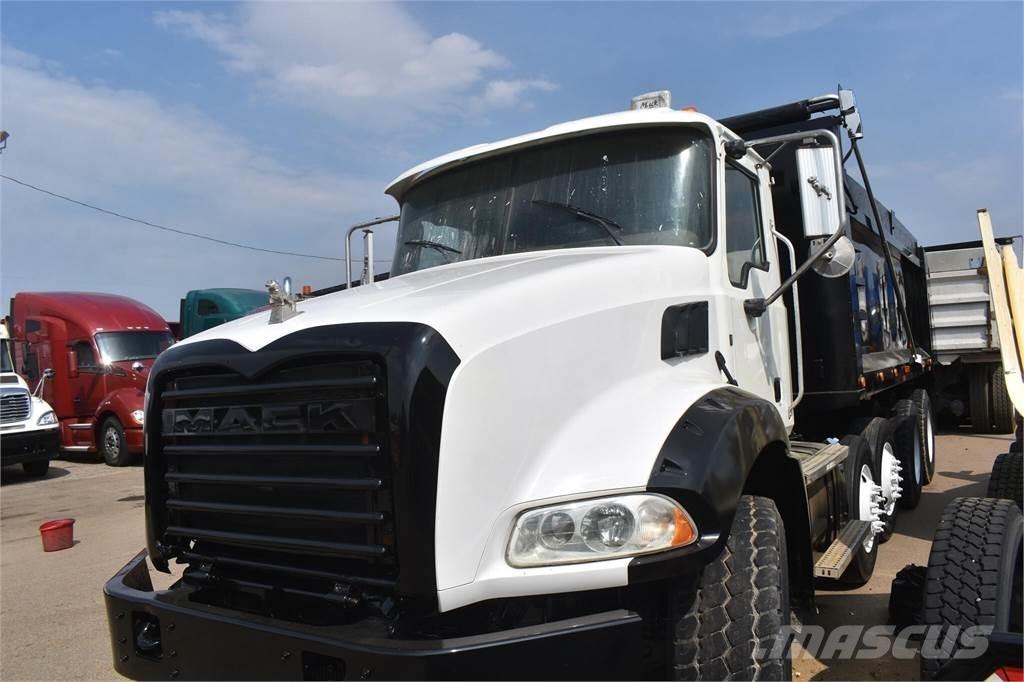 Mack GRANITE GU813 Самоскиди