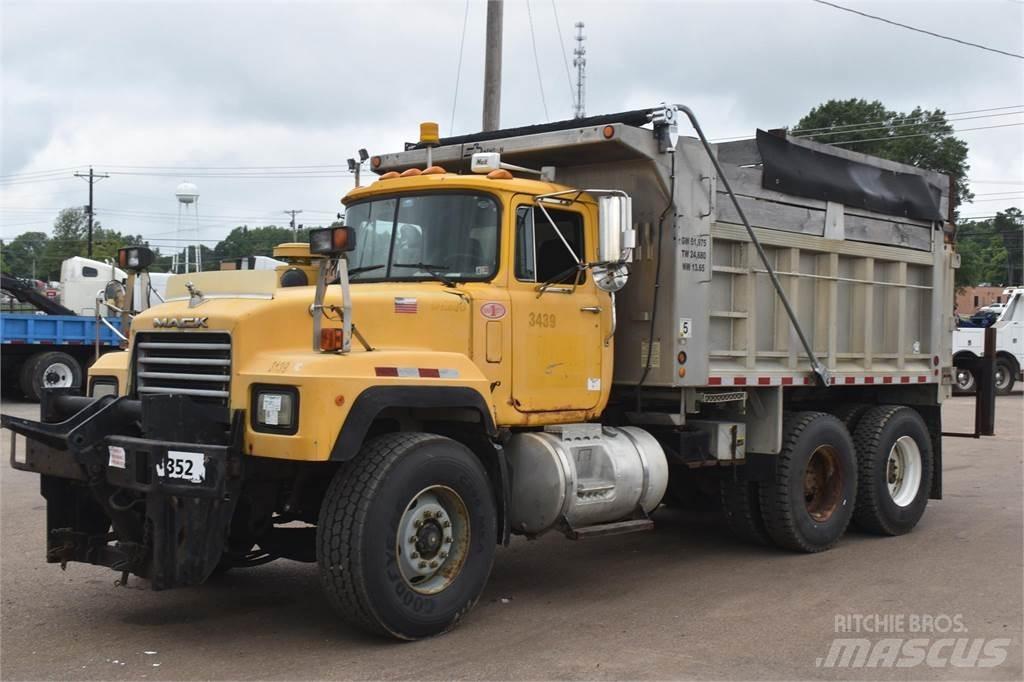 Mack RD688S Самоскиди