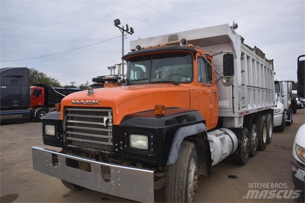 Mack RD688S Самоскиди