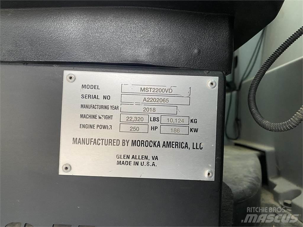 Morooka MST2200VD Гусеничні самоскиди