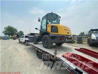 New Holland W50C Фронтальні навантажувачі