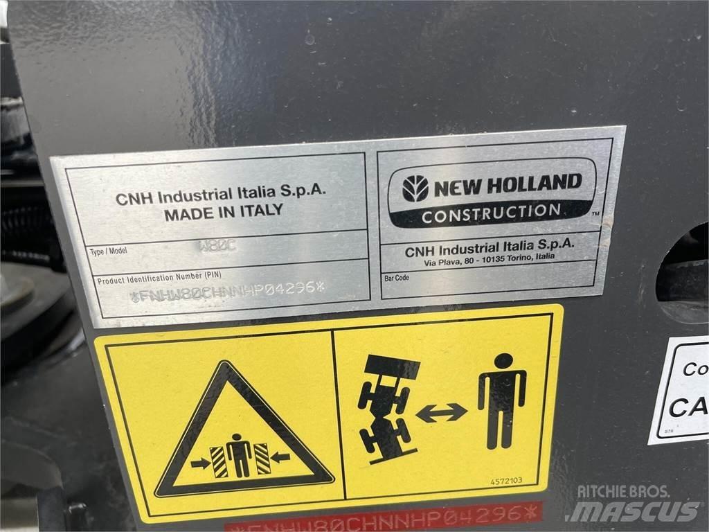 New Holland W80C Фронтальні навантажувачі