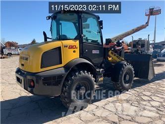 New Holland W80C Фронтальні навантажувачі