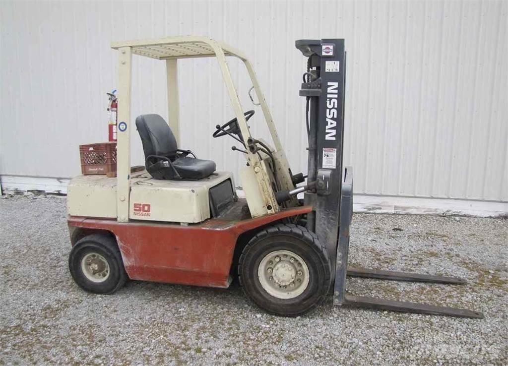Nissan PF02A25V Інше