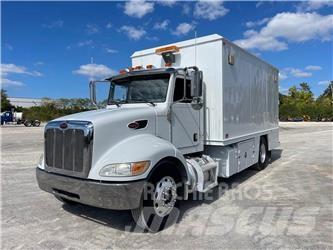Peterbilt 335 Будтехніка - Інші