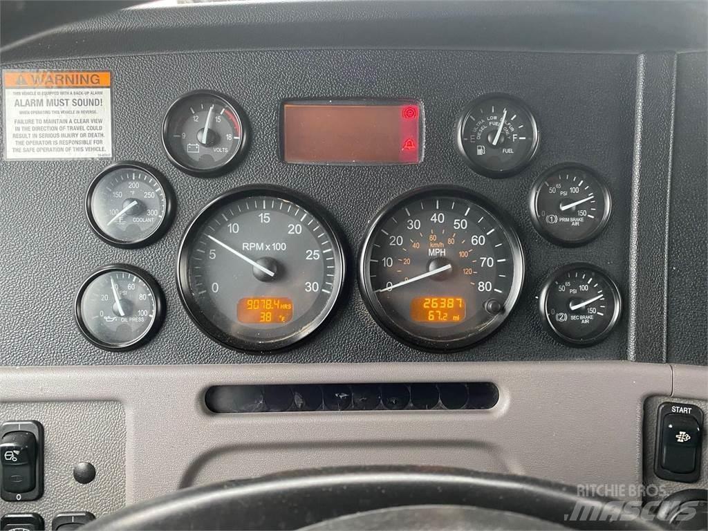 Peterbilt 367 Будтехніка - Інші