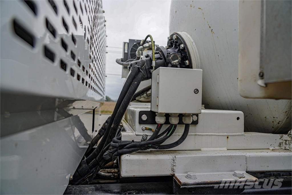 Prinoth PANTHER T8 Гусеничні самоскиди