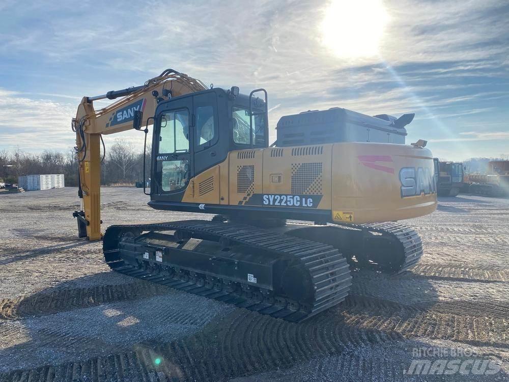 Sany SY225C Гусеничні екскаватори