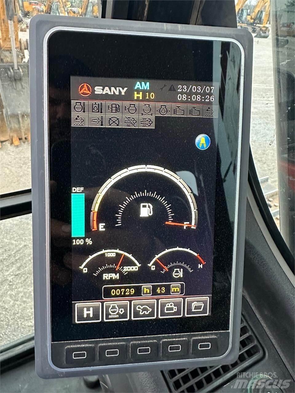 Sany SY225C Гусеничні екскаватори
