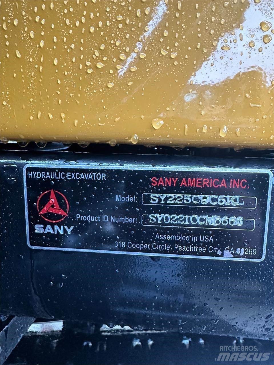 Sany SY225C Гусеничні екскаватори