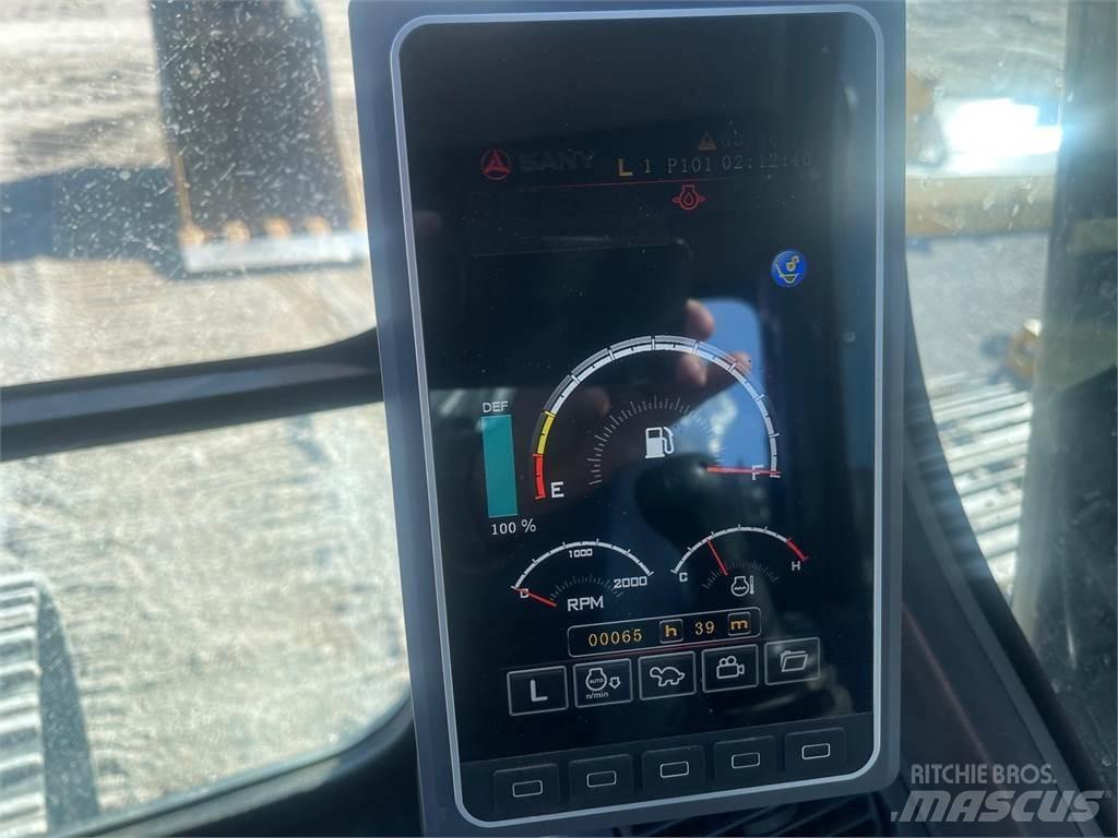 Sany SY225C LC Гусеничні екскаватори