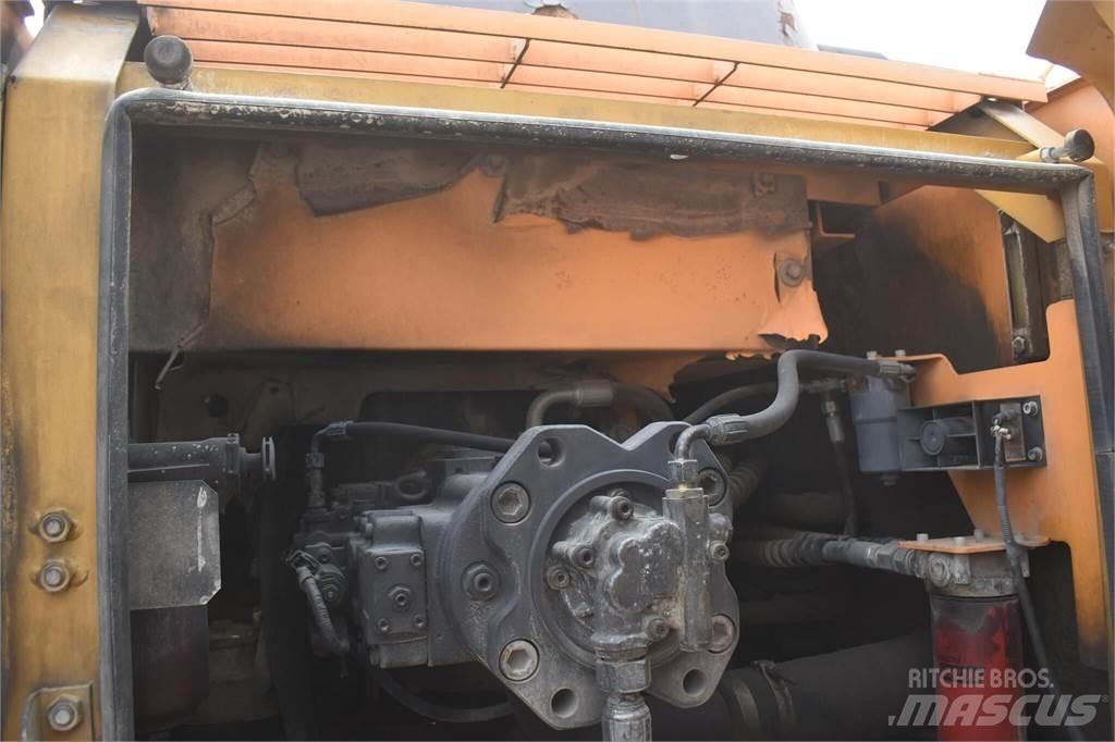 Sany SY235C Гусеничні екскаватори