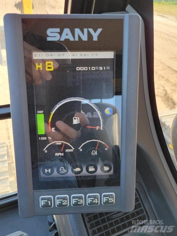 Sany SY265CLR Гусеничні екскаватори
