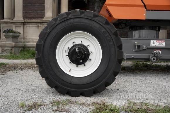 Snorkel TB126J Телескопічні підйомники