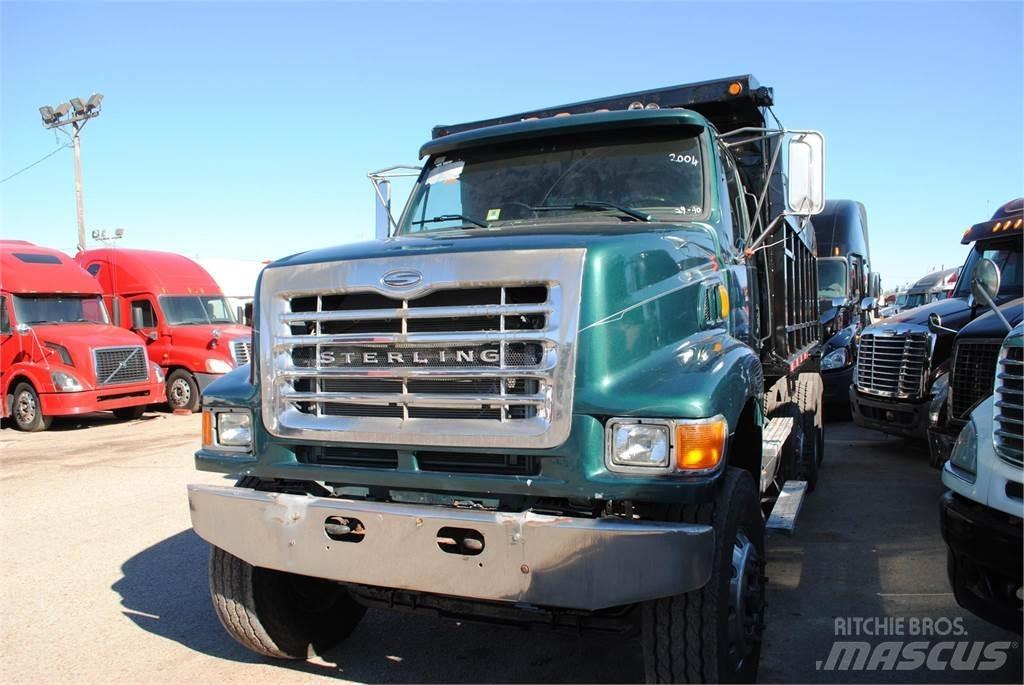 Sterling A9513 Самоскиди